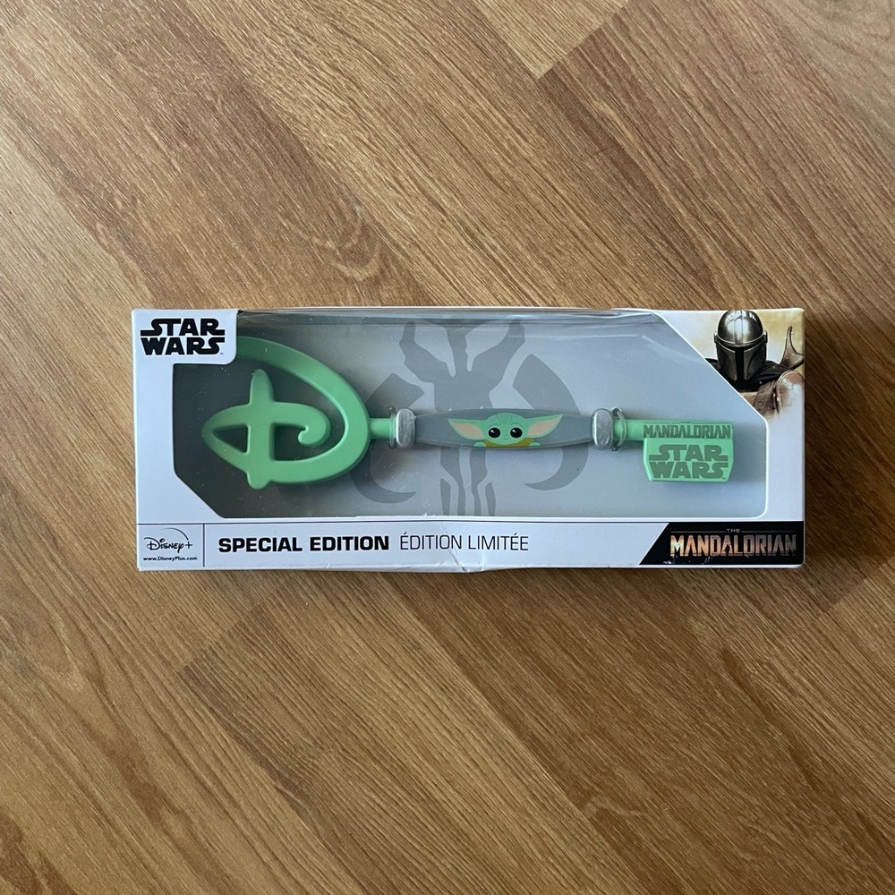 Disney Mandalorian Key